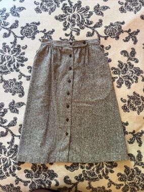 Classic Gray Button-Front Tweed Women's Skirt
